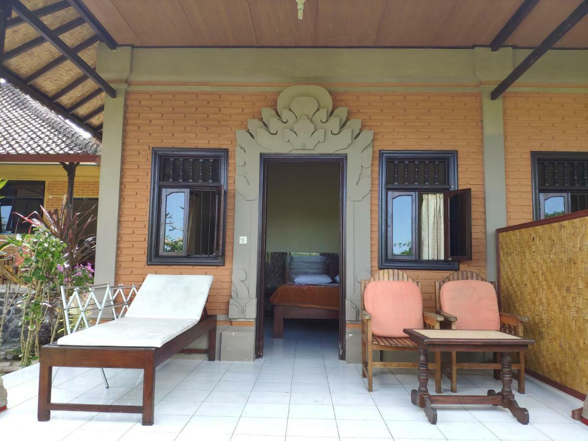 Rijasa Homestay Каранґасем Екстер'єр фото