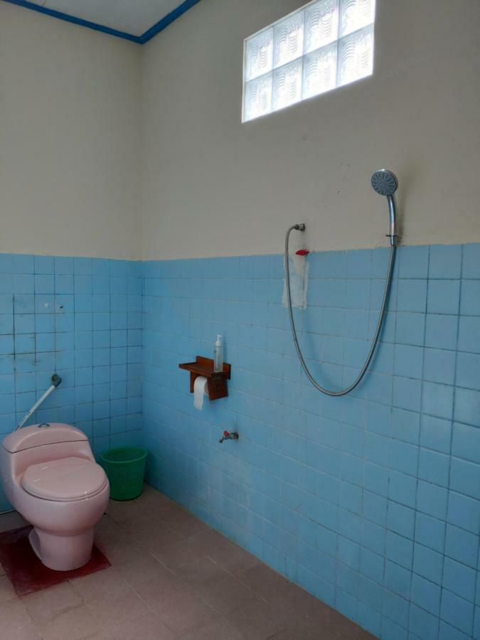 Rijasa Homestay Каранґасем Екстер'єр фото