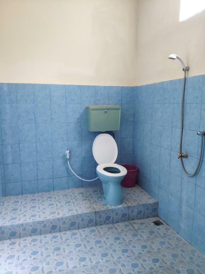 Rijasa Homestay Каранґасем Екстер'єр фото